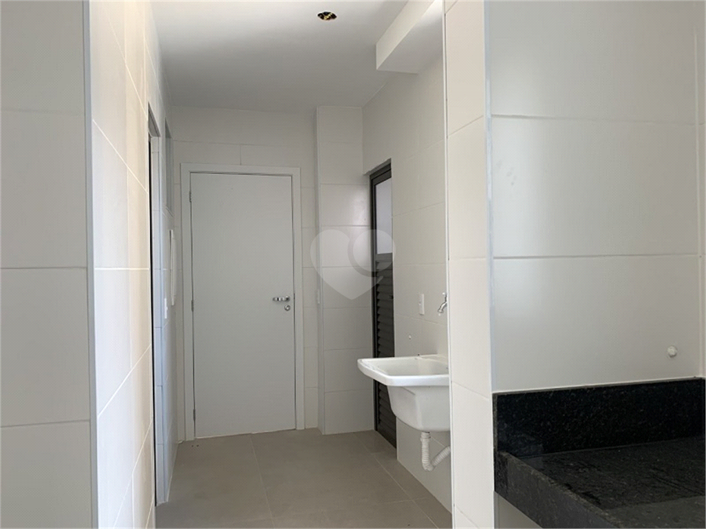 Venda Apartamento Belo Horizonte Serra REO813391 16