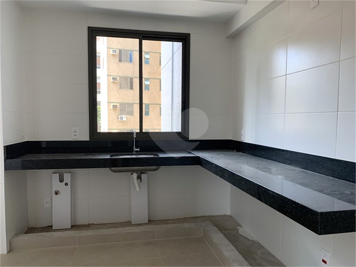 Venda Apartamento Belo Horizonte Serra REO813391 15