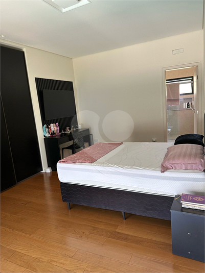 Foto REO815585