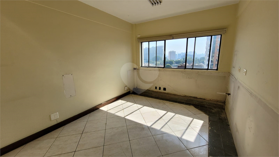 Venda Salas São Paulo Lapa REO815695 12