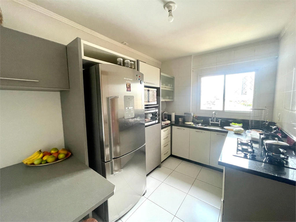 Venda Apartamento Cascavel Centro REO815810 20