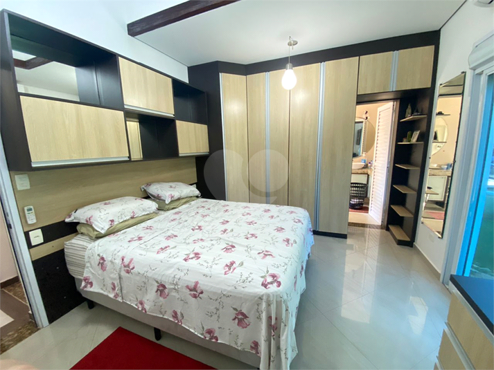 Foto REO815844