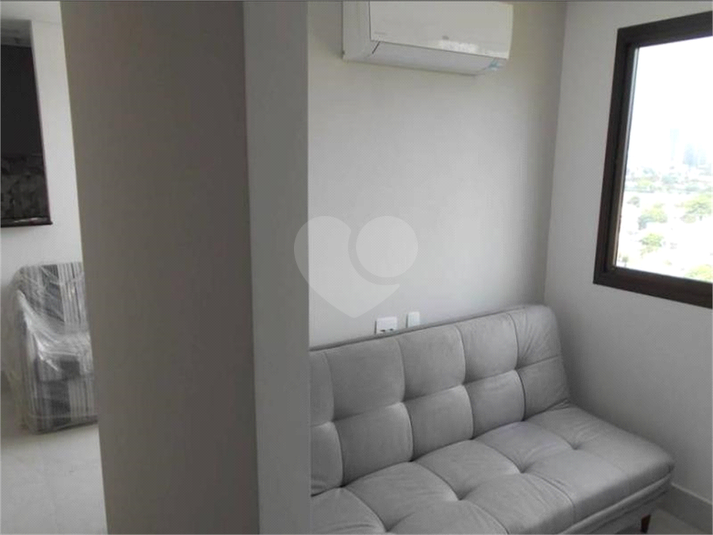 Foto REO815845