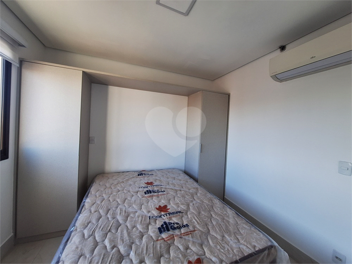 Foto REO815845