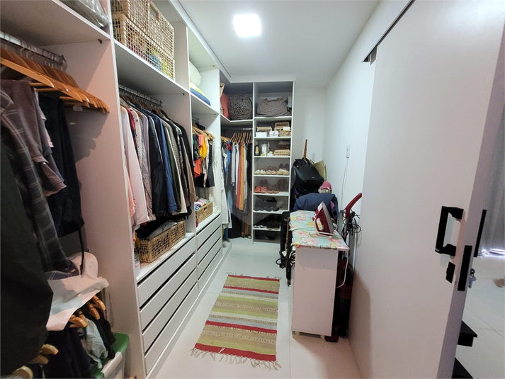 Foto REO815900