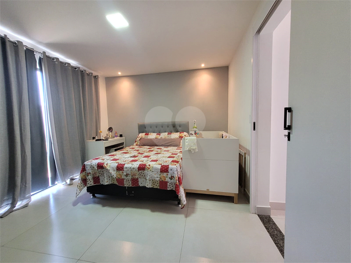 Foto REO815900