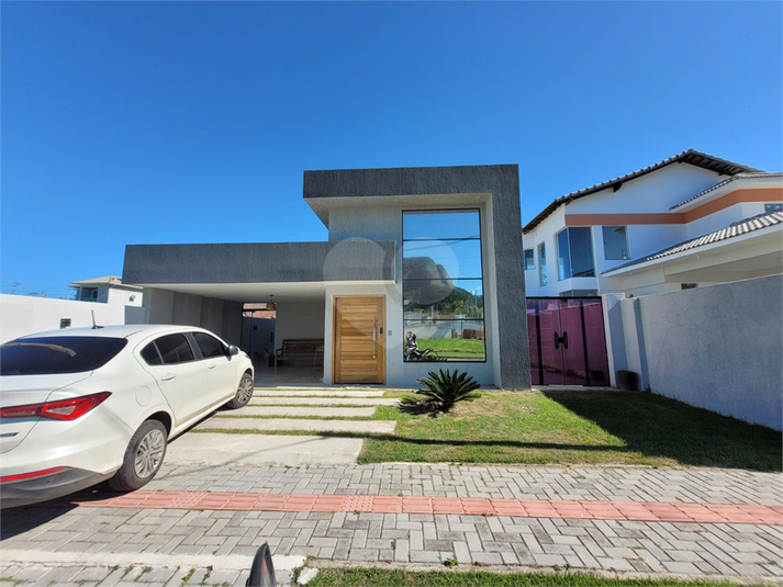 Foto REO815900