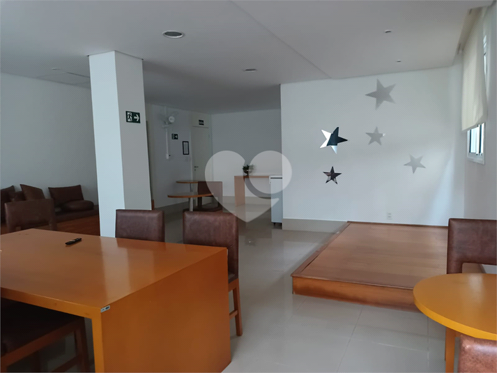 Foto REO816029
