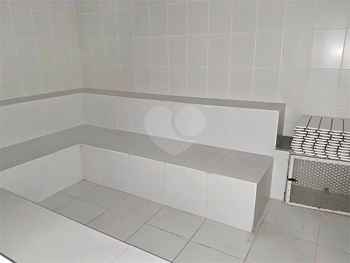 Foto REO816549