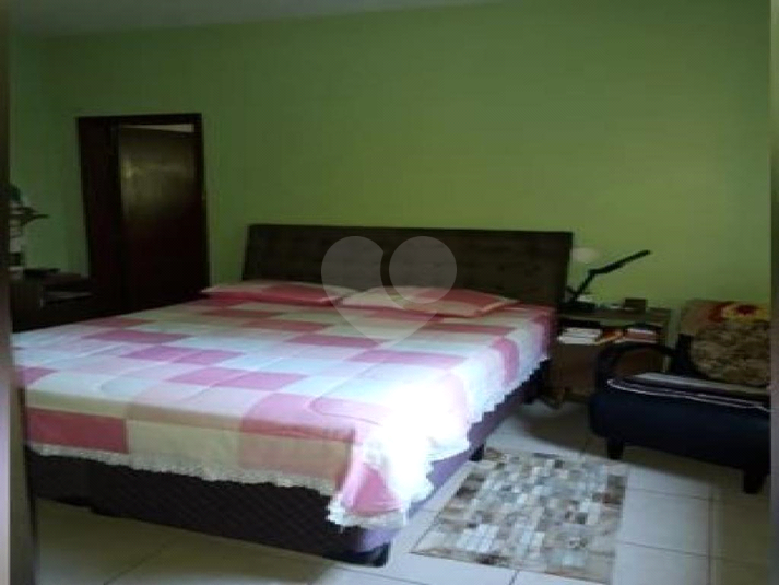 Foto REO816587