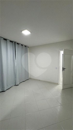 Foto REO816864