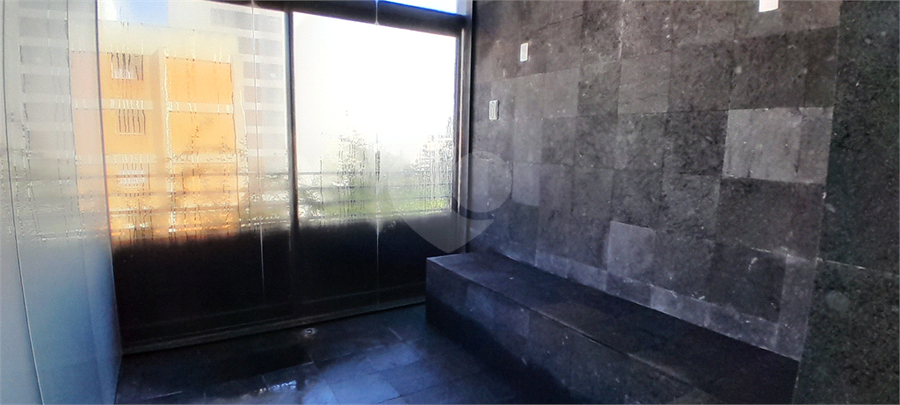 Foto REO817057