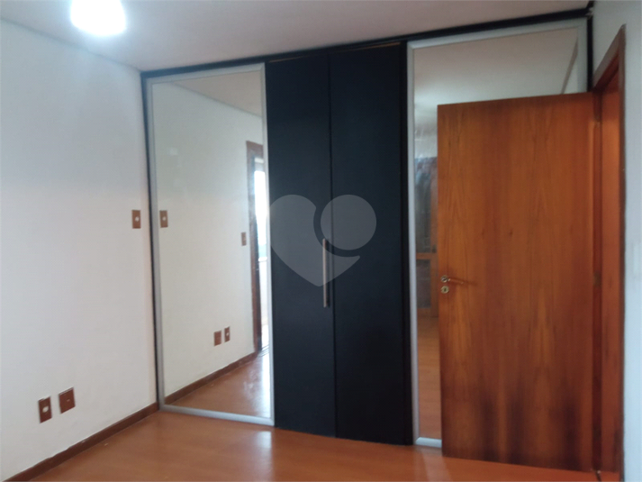 Foto REO817530