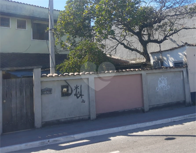 Foto REO818051