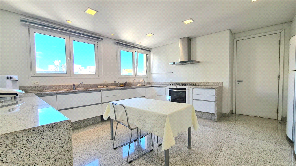 Venda Apartamento São Paulo Santa Cecília REO818918 12