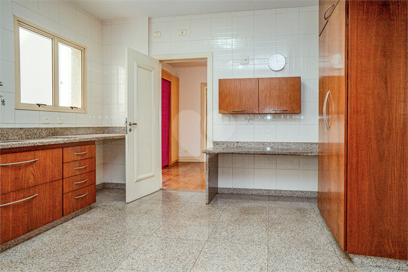 Foto REO819094