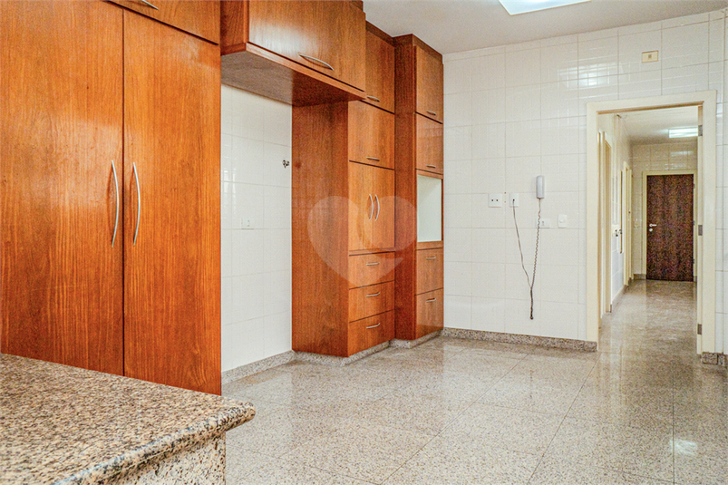 Foto REO819094