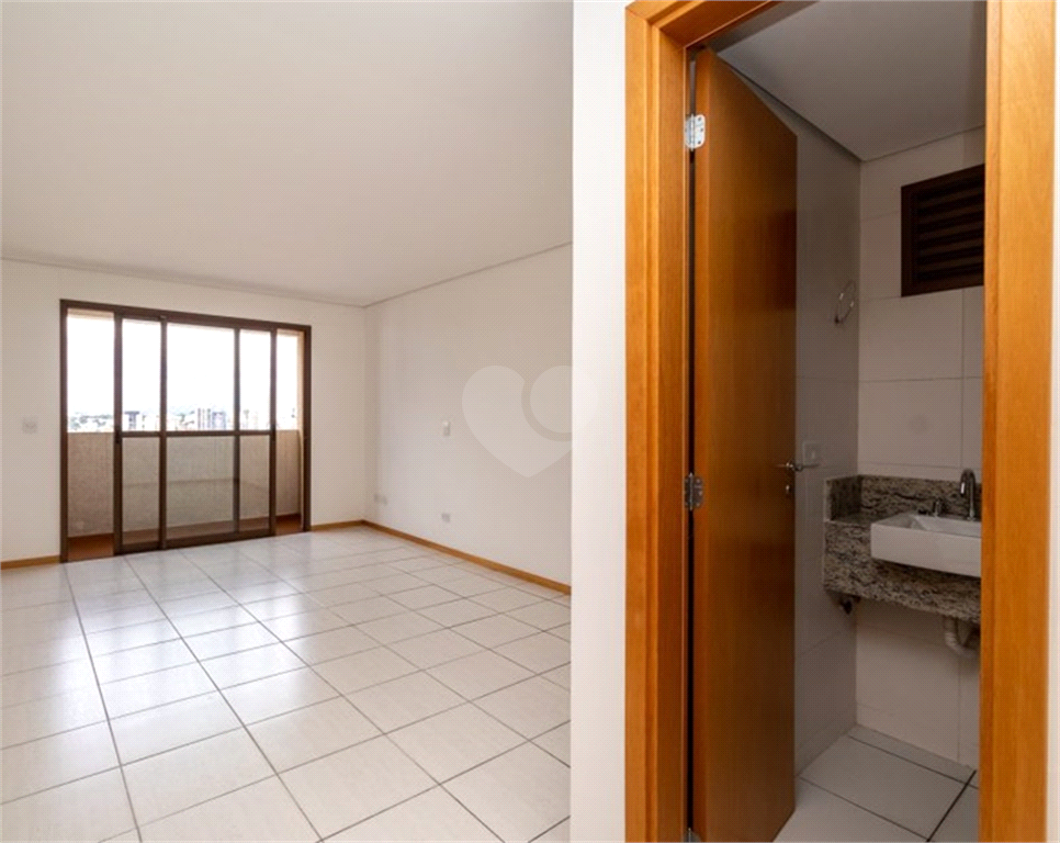 Venda Apartamento Curitiba Centro REO820352 10