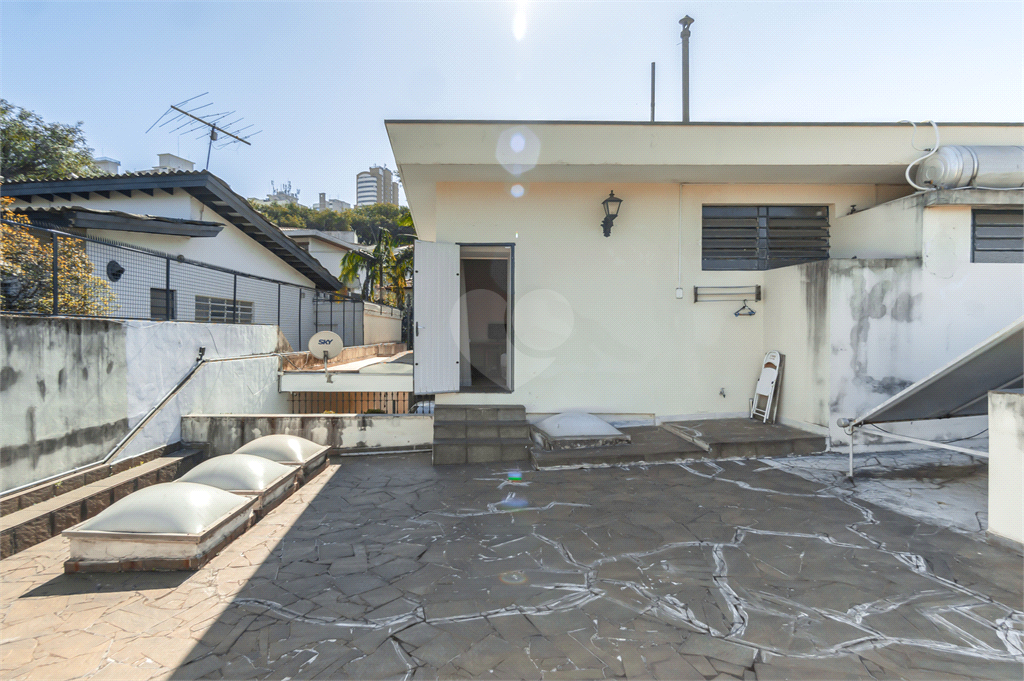 Venda Casa São Paulo Pacaembu REO820452 36