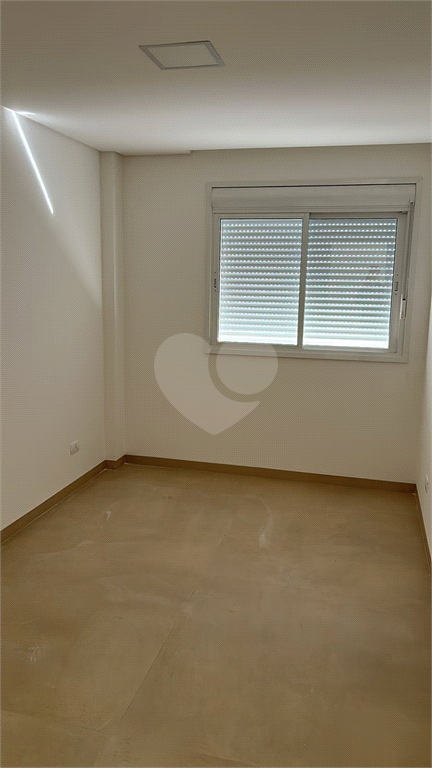 Venda Apartamento Cascavel Centro REO820508 9