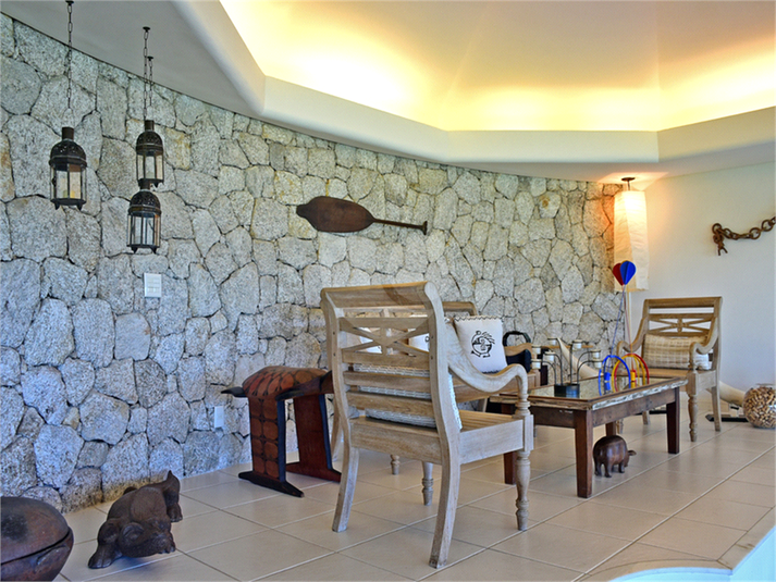 Foto REO820886