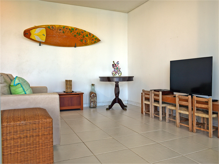 Foto REO820886