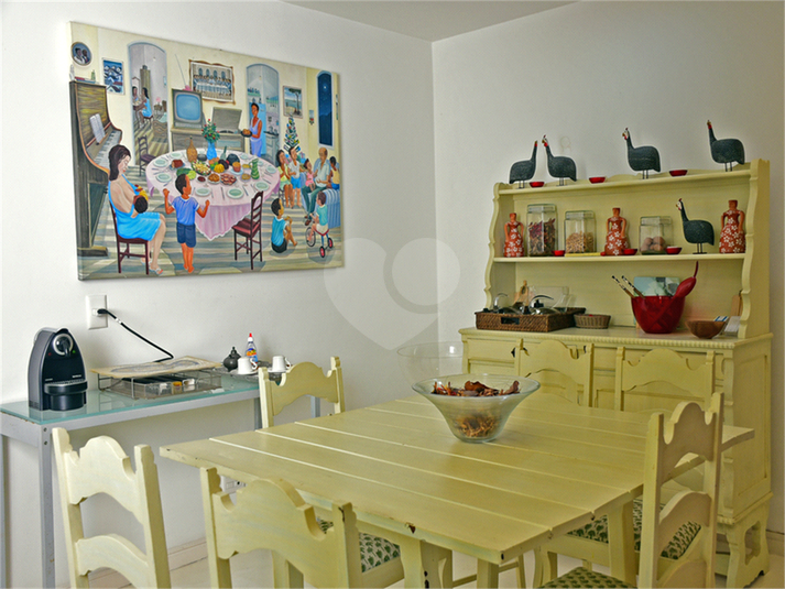 Foto REO820886