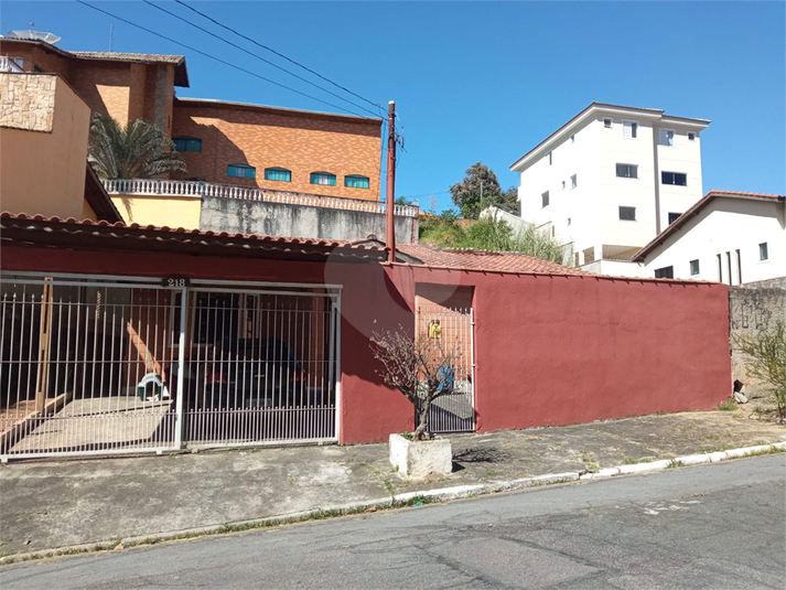 Foto REO820910