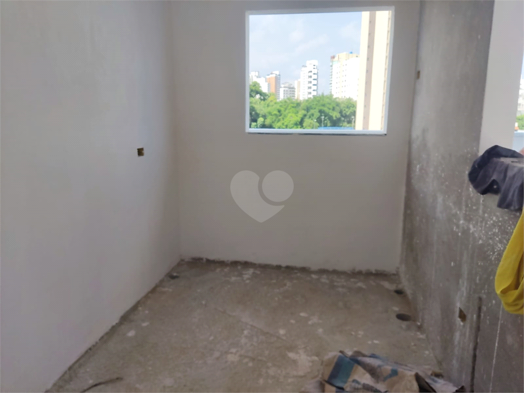 Venda Condomínio São Paulo Santana REO821670 14