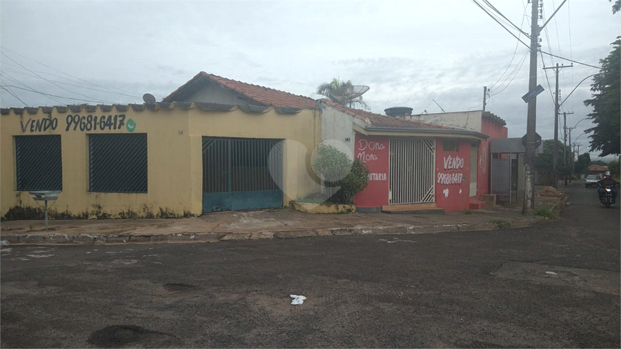 Foto REO822161