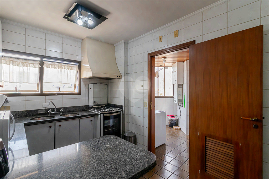 Venda Apartamento São Paulo Aclimação REO822302 39