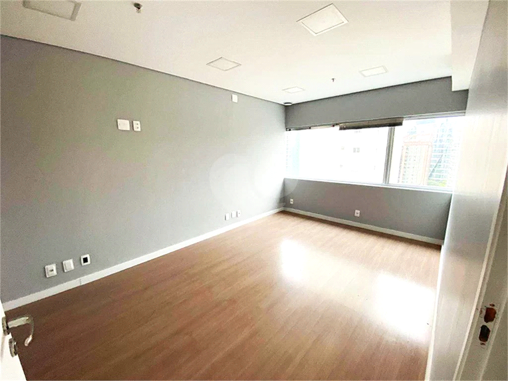 Venda Salas São Paulo Vila Olímpia REO822699 13