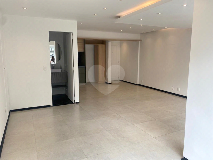 Venda Apartamento São Paulo Cerqueira César REO822793 7