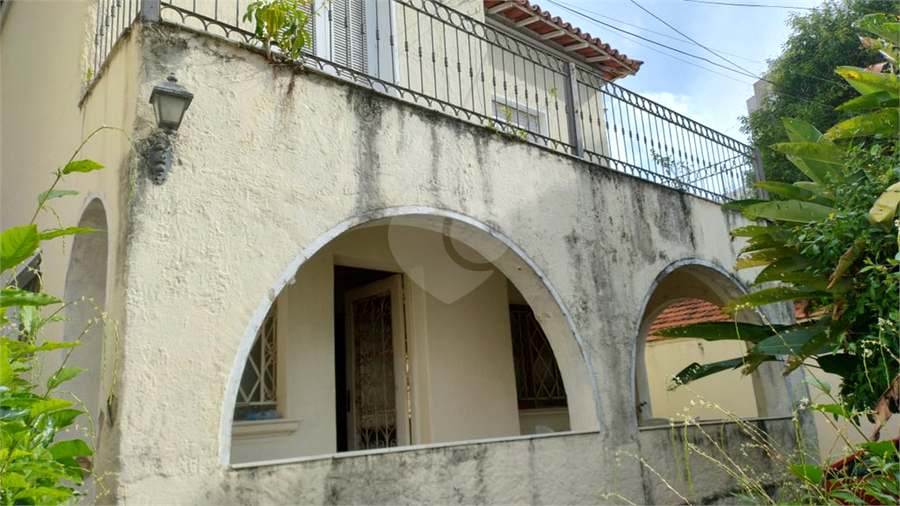 Foto REO823001