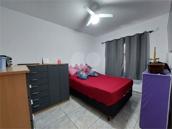 Foto REO823048