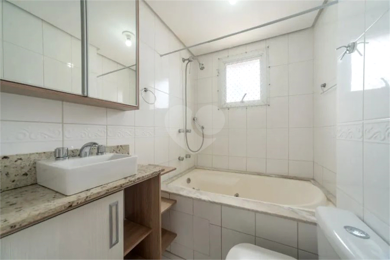 Venda Apartamento Porto Alegre Centro Histórico REO825916 13