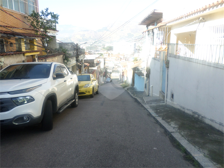 Foto REO827173