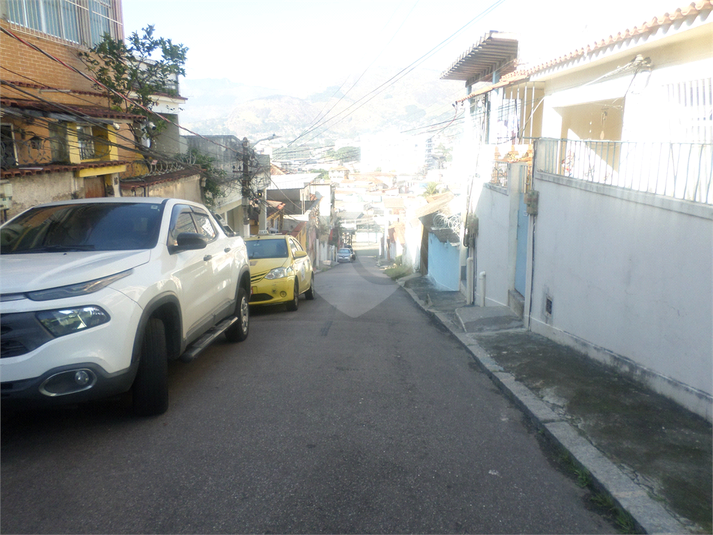 Venda Casa de vila Rio De Janeiro Cascadura REO827173 6