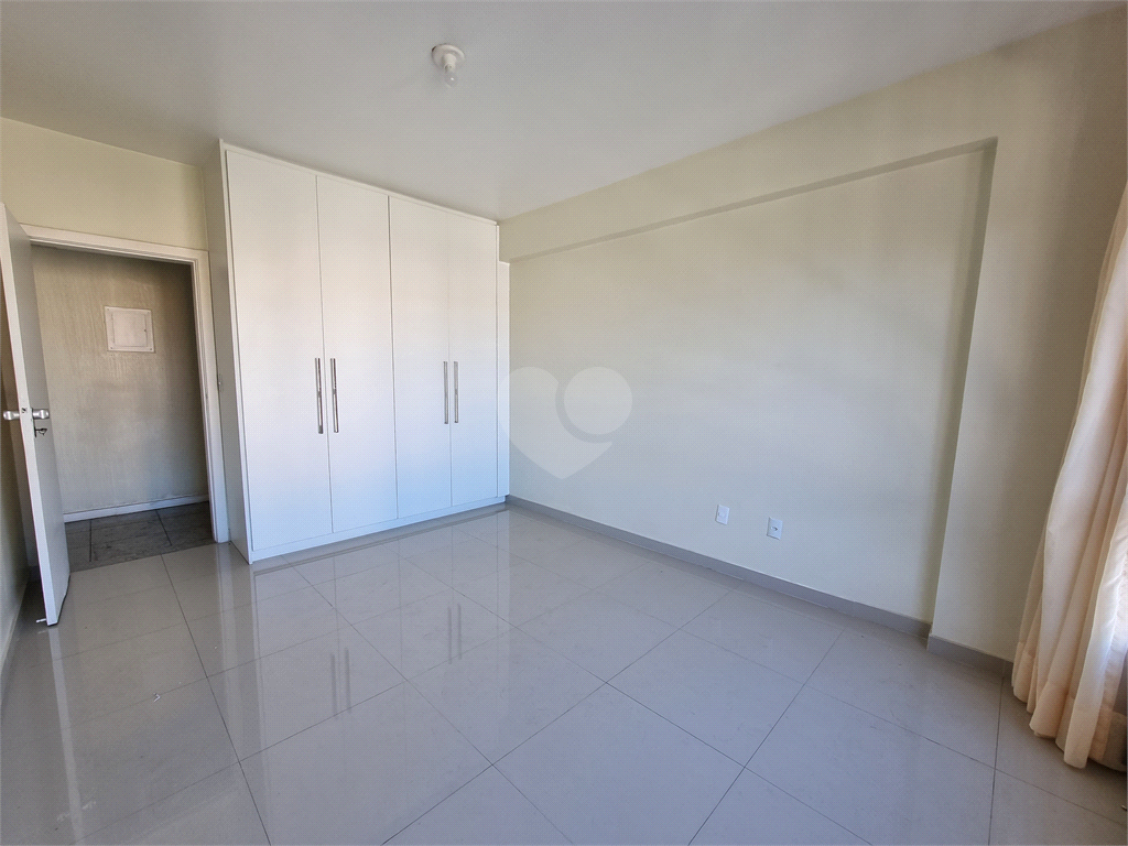 Venda Apartamento Vitória Barro Vermelho REO828868 11