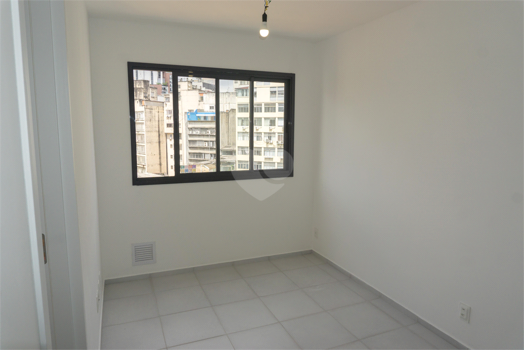 Venda Apartamento São Paulo Bela Vista REO829667 3