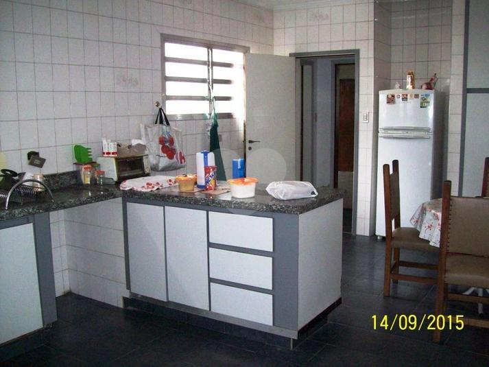 Foto REO83005