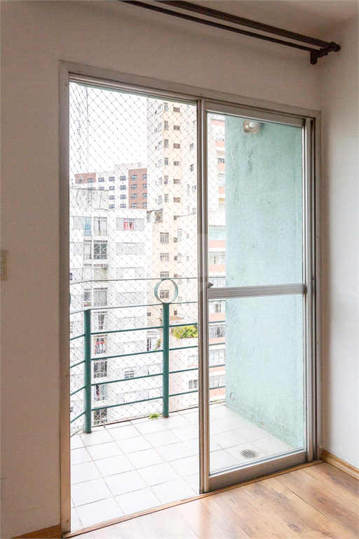 Venda Apartamento São Paulo Bela Vista REO830328 8