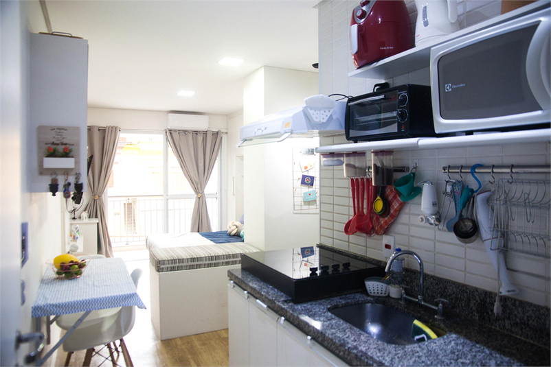 Venda Apartamento São Paulo Bela Vista REO830365 5