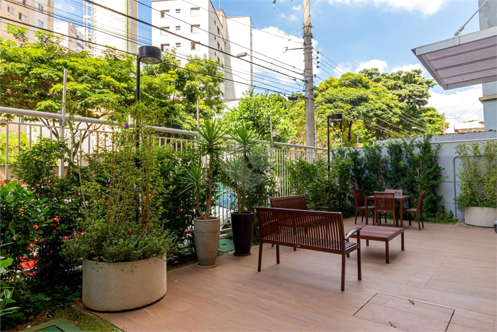 Venda Apartamento São Paulo Cambuci REO831114 36