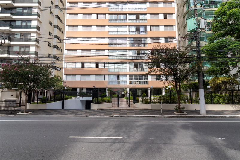 Foto REO831208