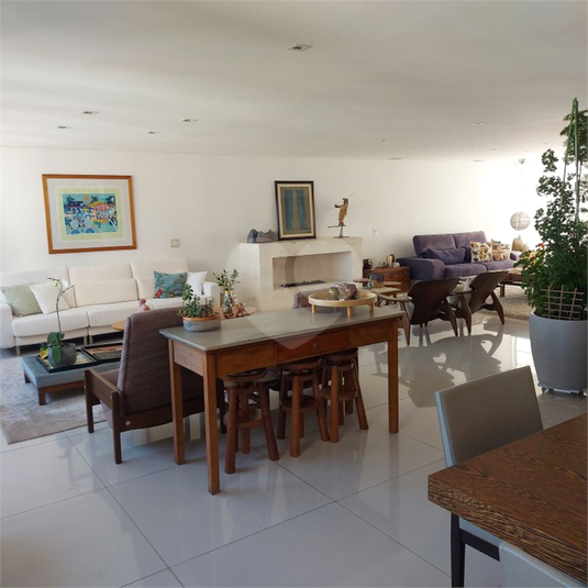 Foto REO831300