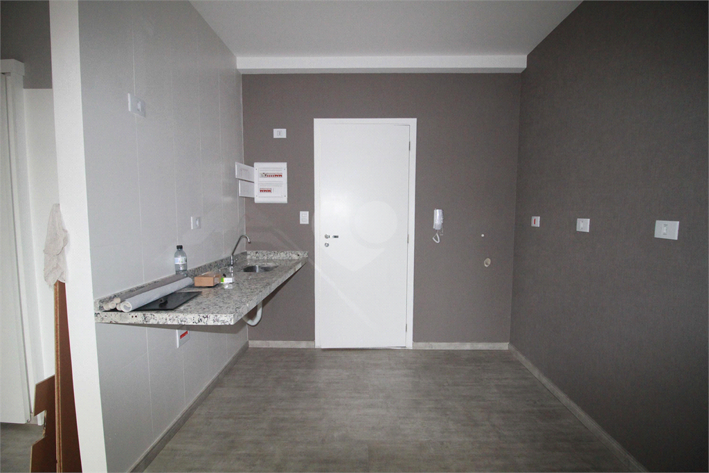 Venda Apartamento São Paulo Santana REO831373 3