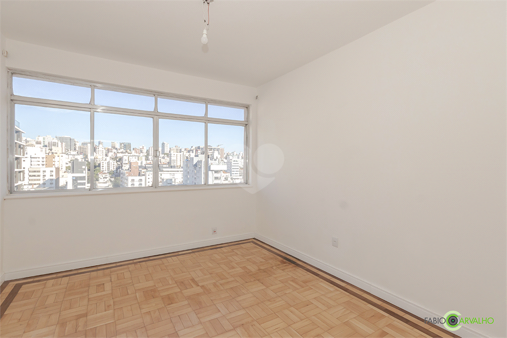 Venda Apartamento Porto Alegre Auxiliadora REO831551 41