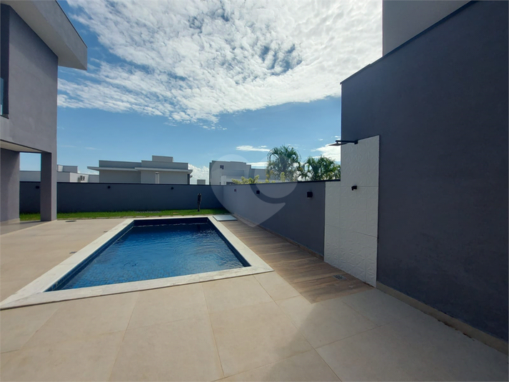Foto REO831866