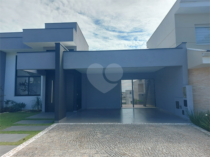 Foto REO831866